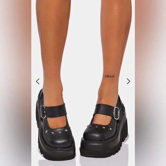 Demonia Black Platform Shoes with Star Accents - Picture 1 of 11